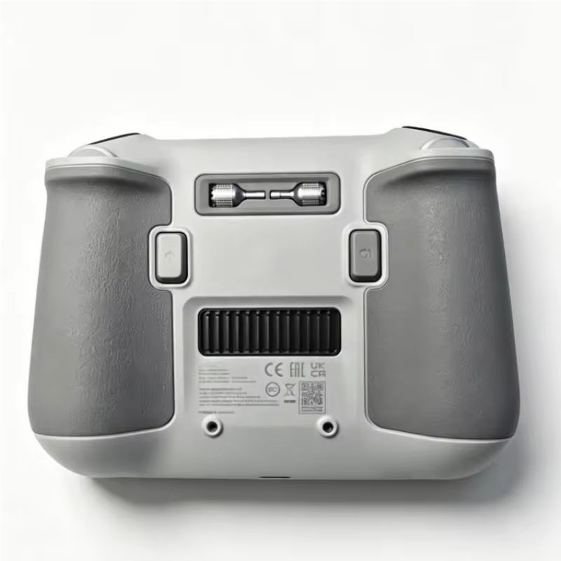 หน้าจอ FHD ขนาด 5.5 นิ้ว พร้อม - Dji Drone Air 3 บทวิจารณ์และราคา